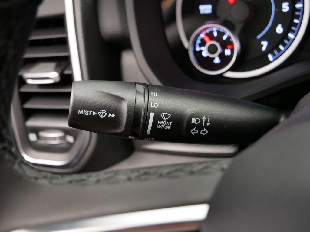 Thumbnail: 2026 RAM 1500 - 24