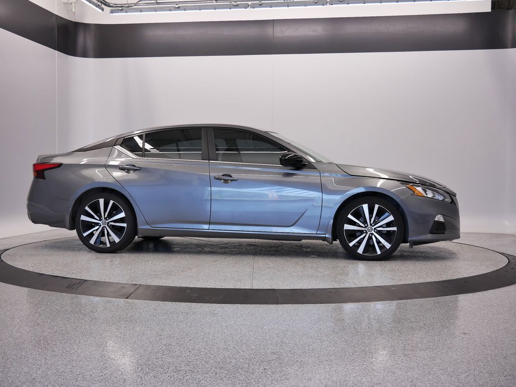 Thumbnail: 2022 Nissan Altima - 8