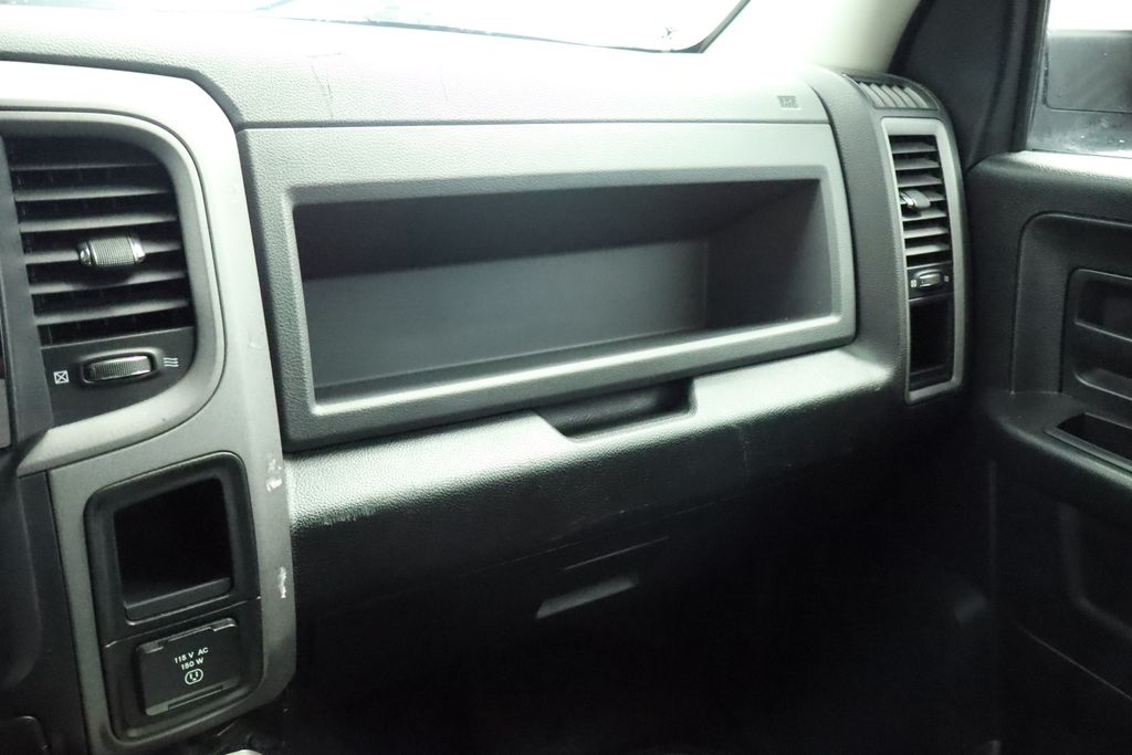 Thumbnail: 2016 RAM 1500 - 38