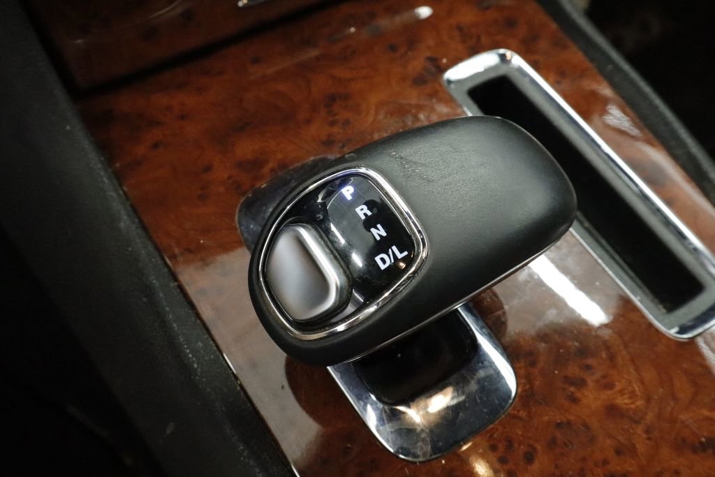 Thumbnail: 2014 Chrysler 300 - 23