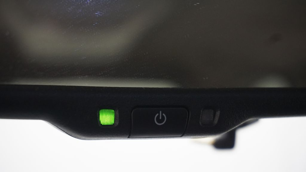 Thumbnail: 2014 Chrysler Town & Country - 49