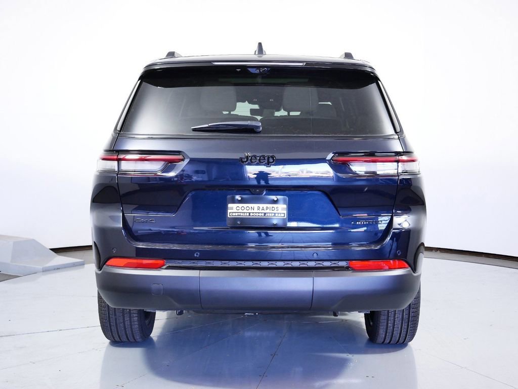 Thumbnail: 2025 Jeep Grand Cherokee L - 11
