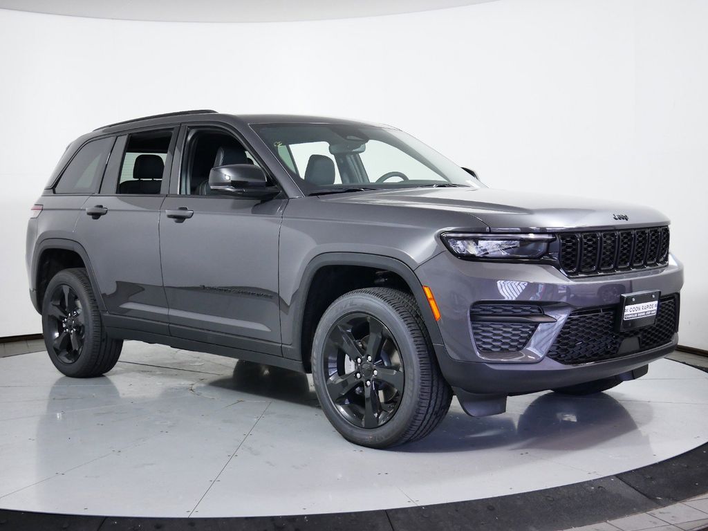 Thumbnail: 2024 Jeep Grand Cherokee - 2