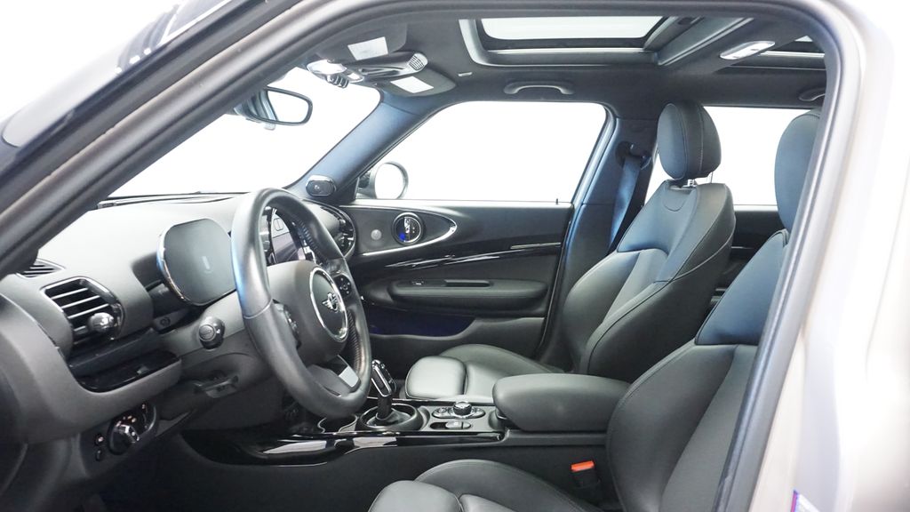 Thumbnail: 2022 MINI Cooper Clubman - 30