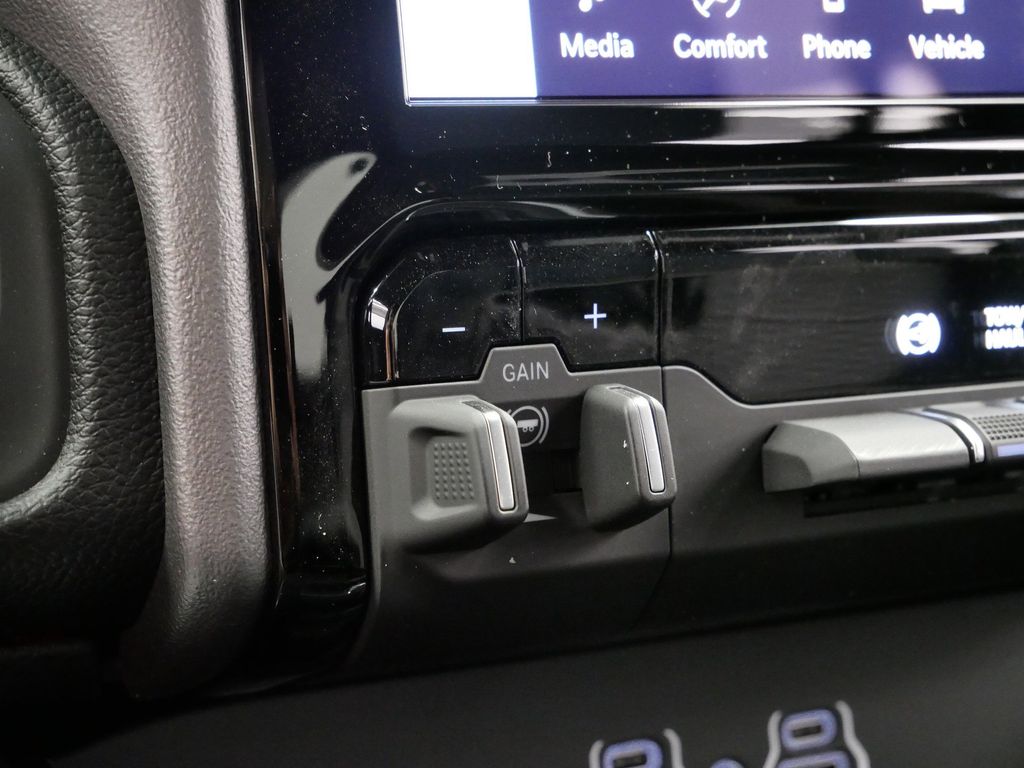 Thumbnail: 2026 RAM 3500 - 38