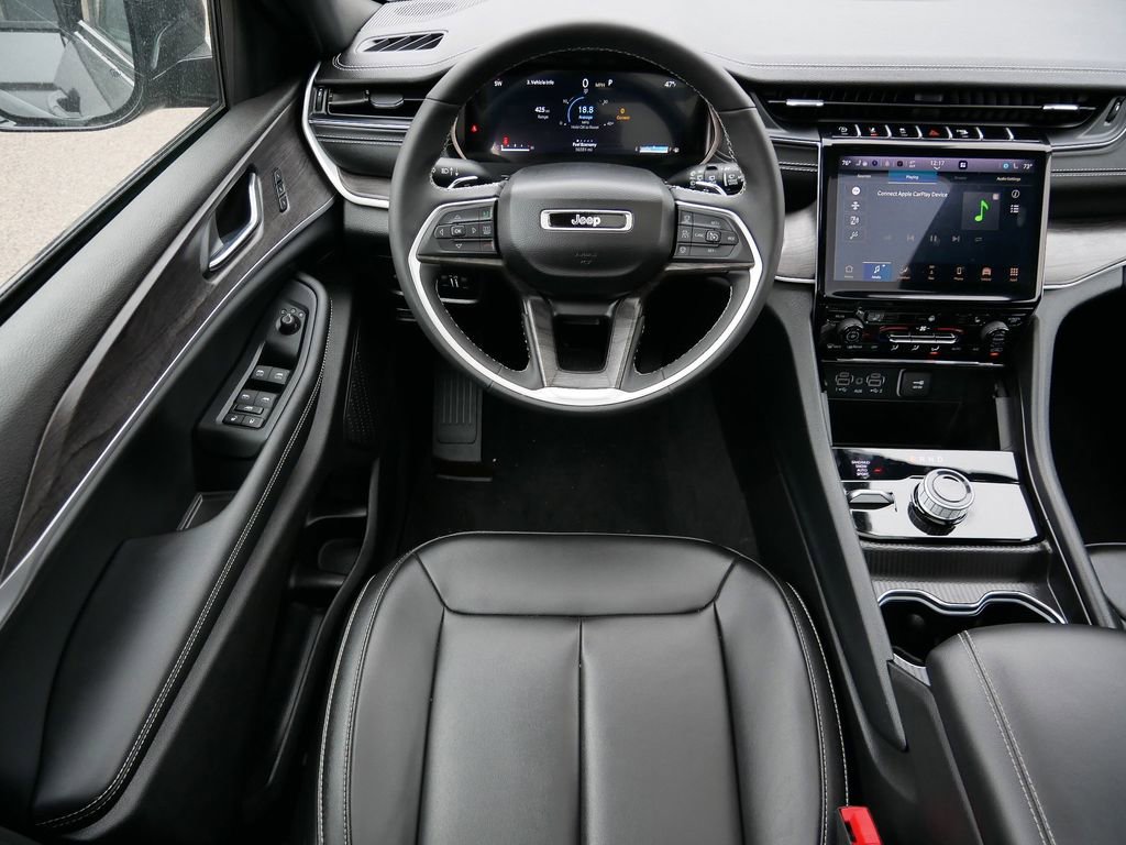 Thumbnail: 2024 Jeep Grand Cherokee - 24