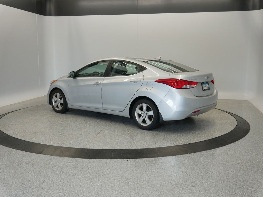 Thumbnail: 2013 Hyundai Elantra - 3
