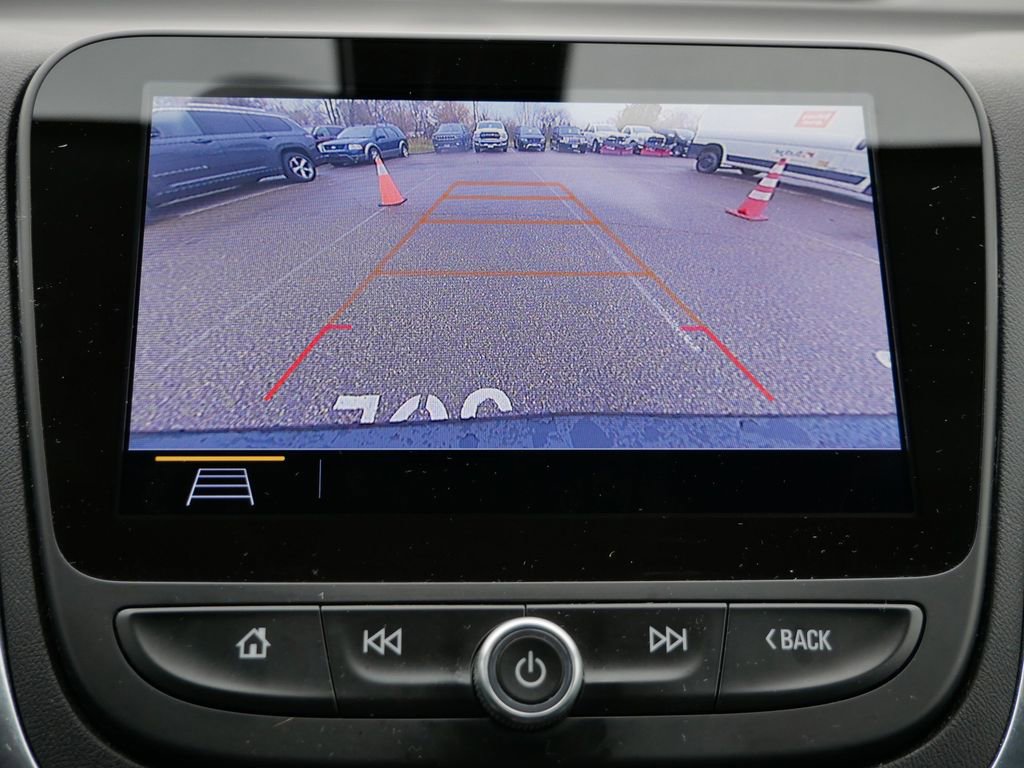 Thumbnail: 2020 Chevrolet Equinox - 30