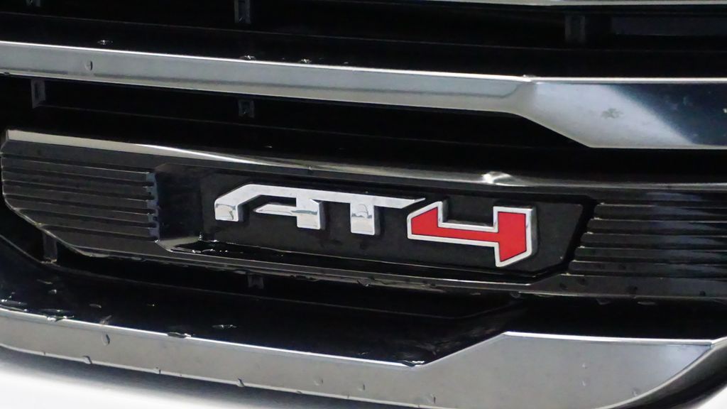 Thumbnail: 2024 GMC Sierra 1500 - 14