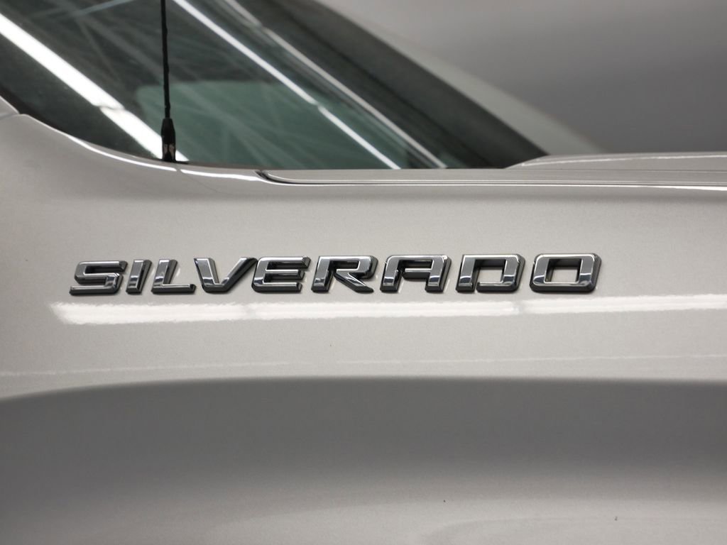 Thumbnail: 2020 Chevrolet Silverado 1500 - 18