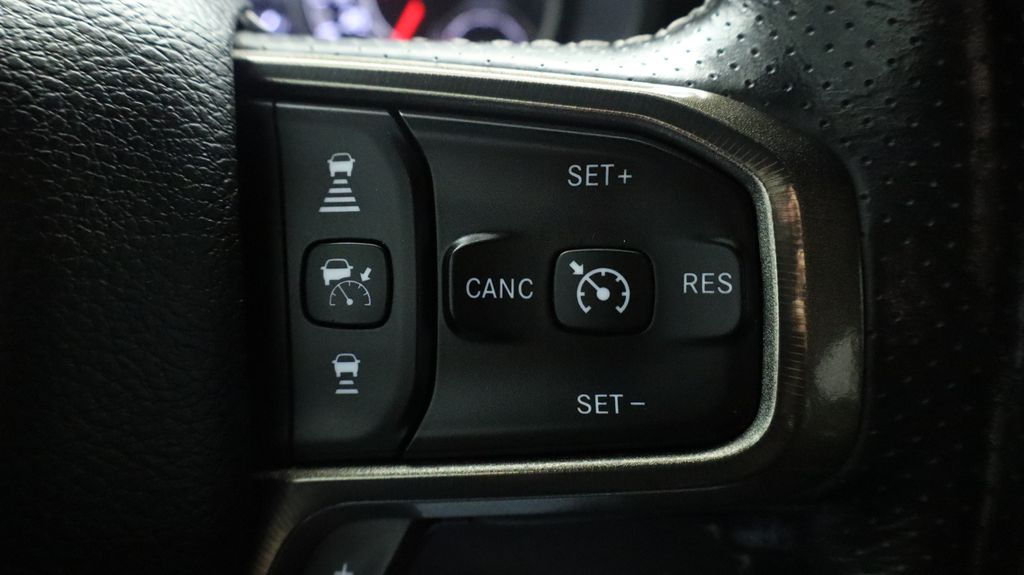 Thumbnail: 2021 RAM 1500 - 33