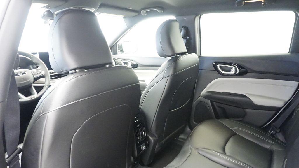 Thumbnail: 2026 Jeep Compass - 25