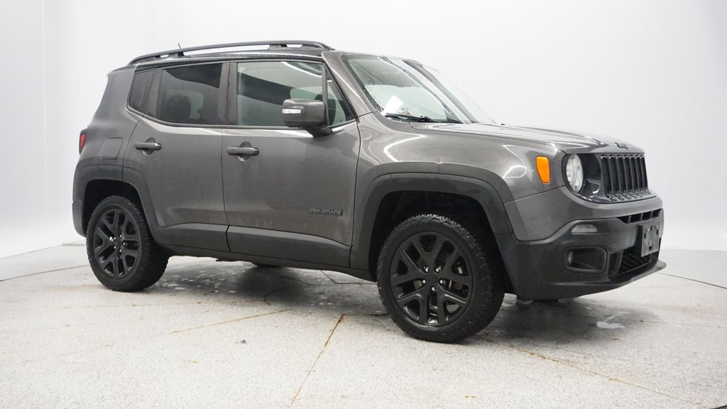 Thumbnail: 2016 Jeep Renegade - 13