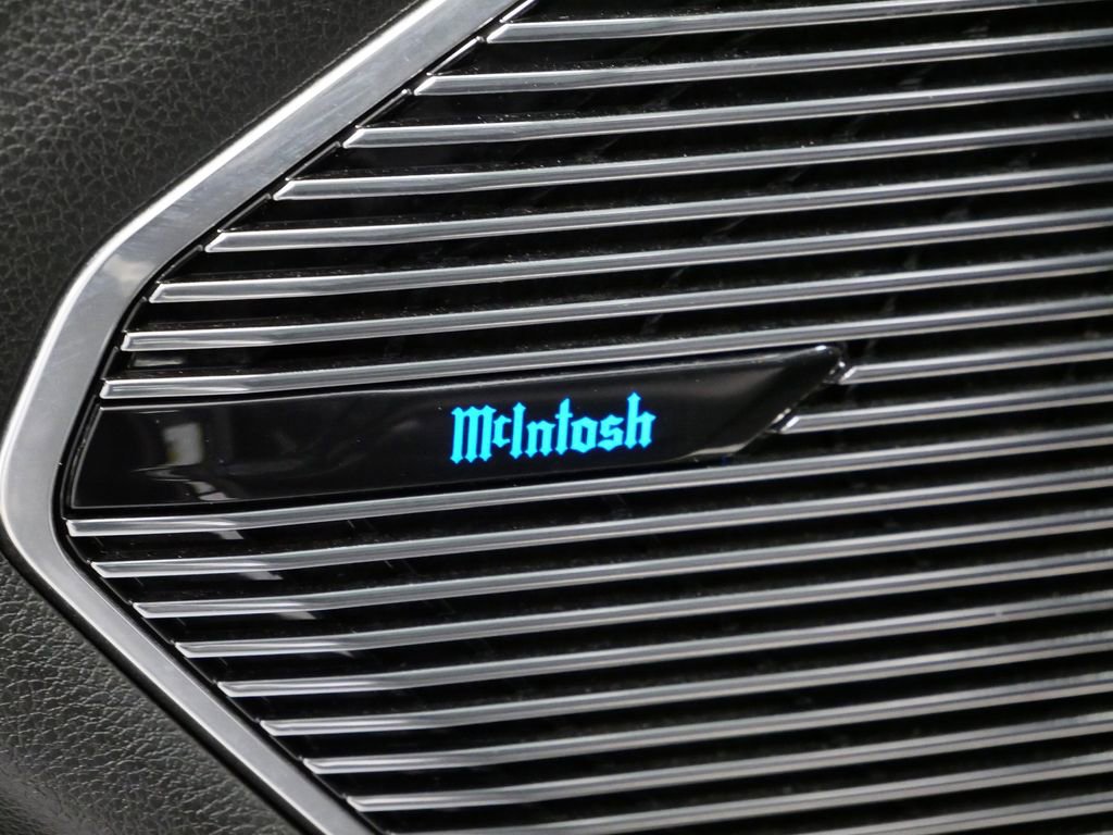 Thumbnail: 2022 Jeep Grand Cherokee - 9