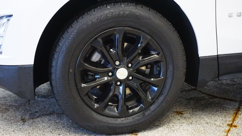 Thumbnail: 2020 Chevrolet Equinox - 13