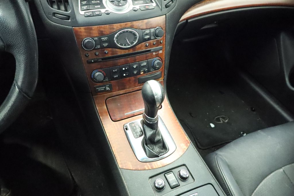 Thumbnail: 2009 INFINITI G37 - 34