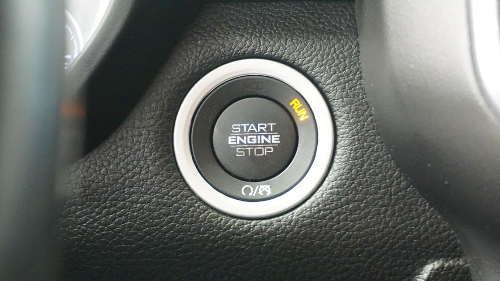 Thumbnail: 2020 RAM 1500 - 35