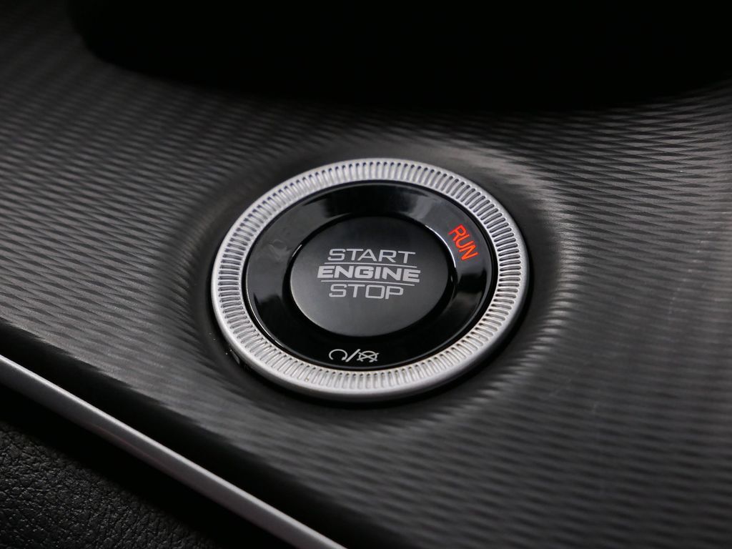 Thumbnail: 2025 Jeep Grand Cherokee - 39