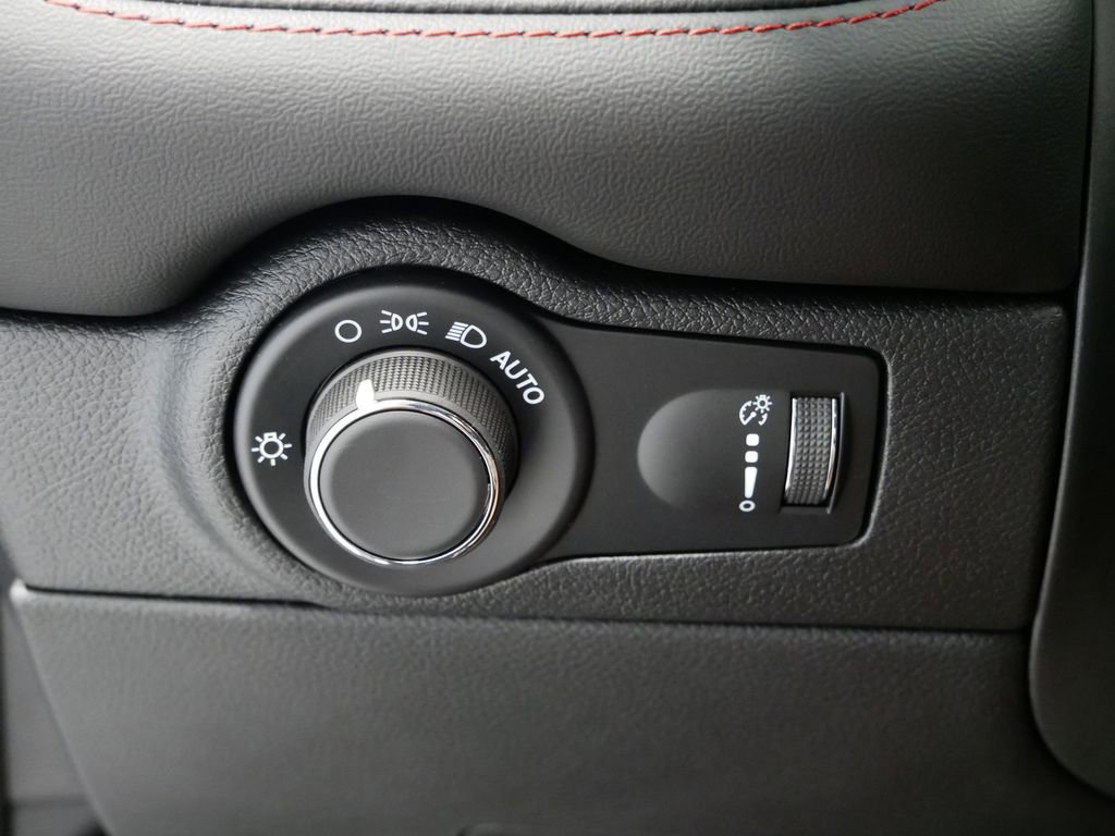 Thumbnail: 2026 Dodge Durango - 35