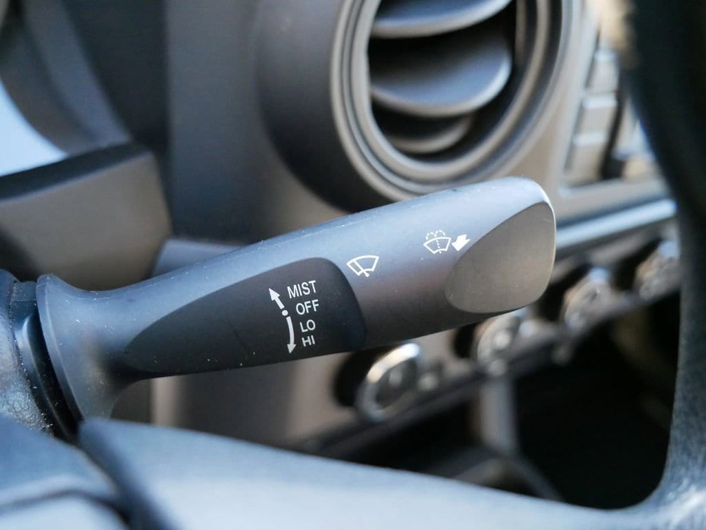 Thumbnail: 2019 Toyota Tacoma - 37