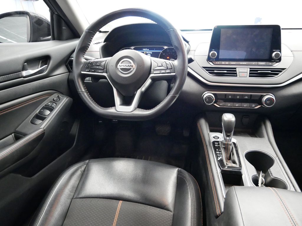 Thumbnail: 2022 Nissan Altima - 26
