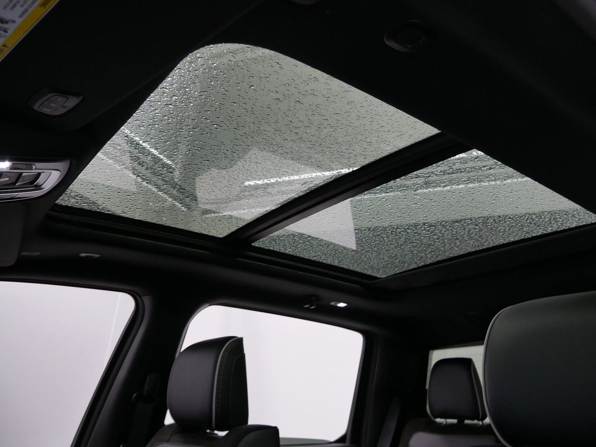 Thumbnail: 2026 RAM 1500 - 17