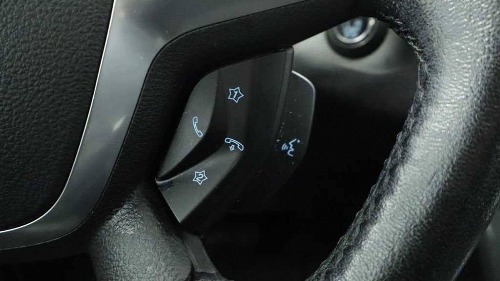 Thumbnail: 2013 Ford Focus - 31