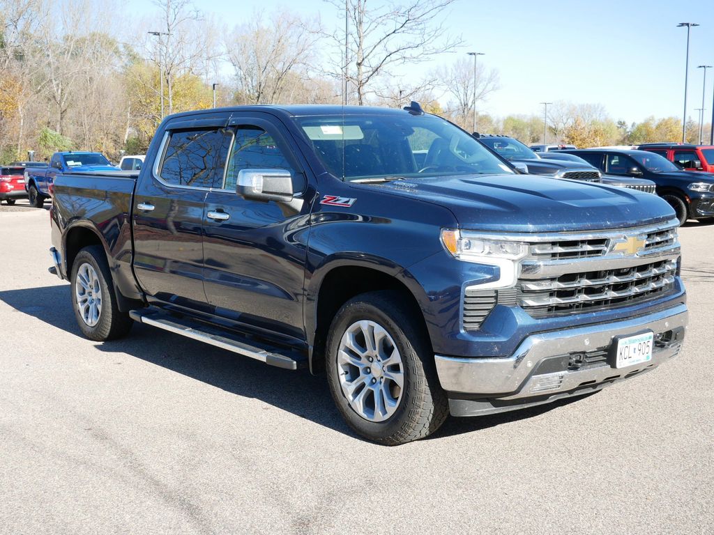 Thumbnail: 2022 Chevrolet Silverado 1500 - 10