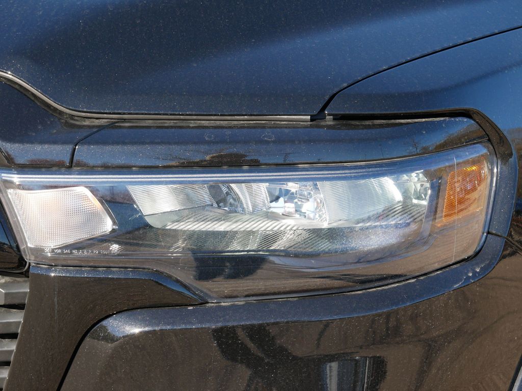 Thumbnail: 2026 RAM 1500 - 20