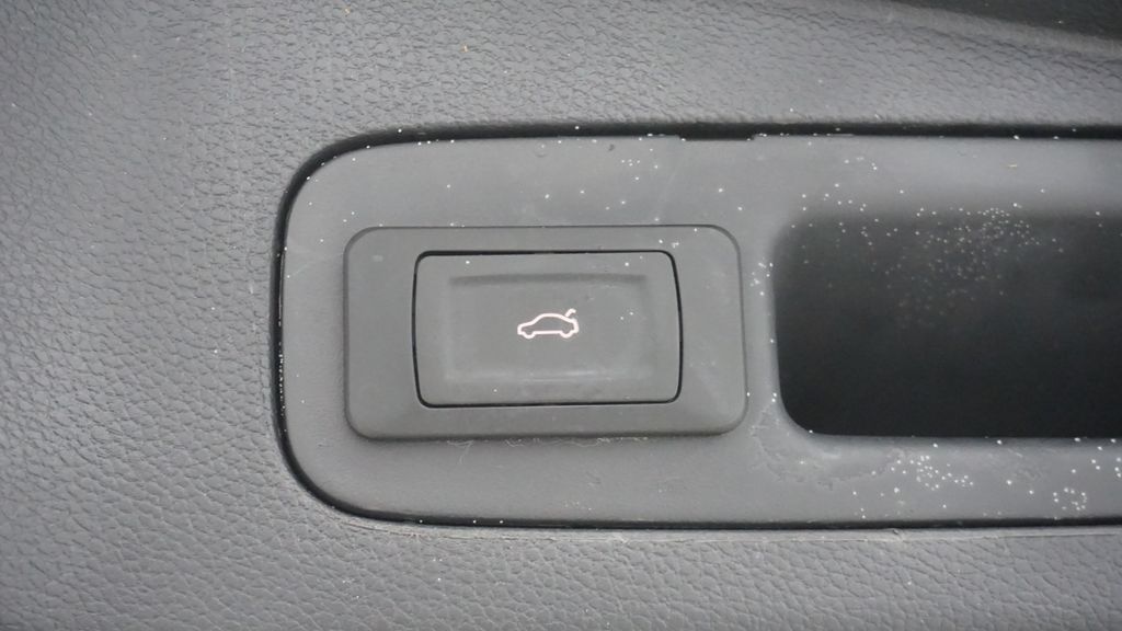 Thumbnail: 2020 Honda CR-V - 18