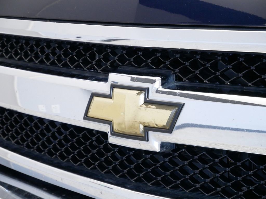 Thumbnail: 2011 Chevrolet Silverado 1500 - 15