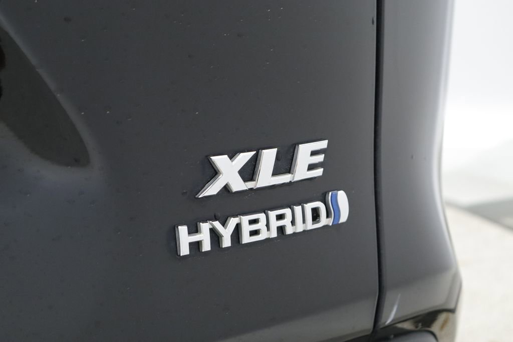 Thumbnail: 2023 Toyota RAV4 - 19