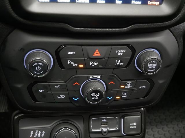 Thumbnail: 2023 Jeep Renegade - 35