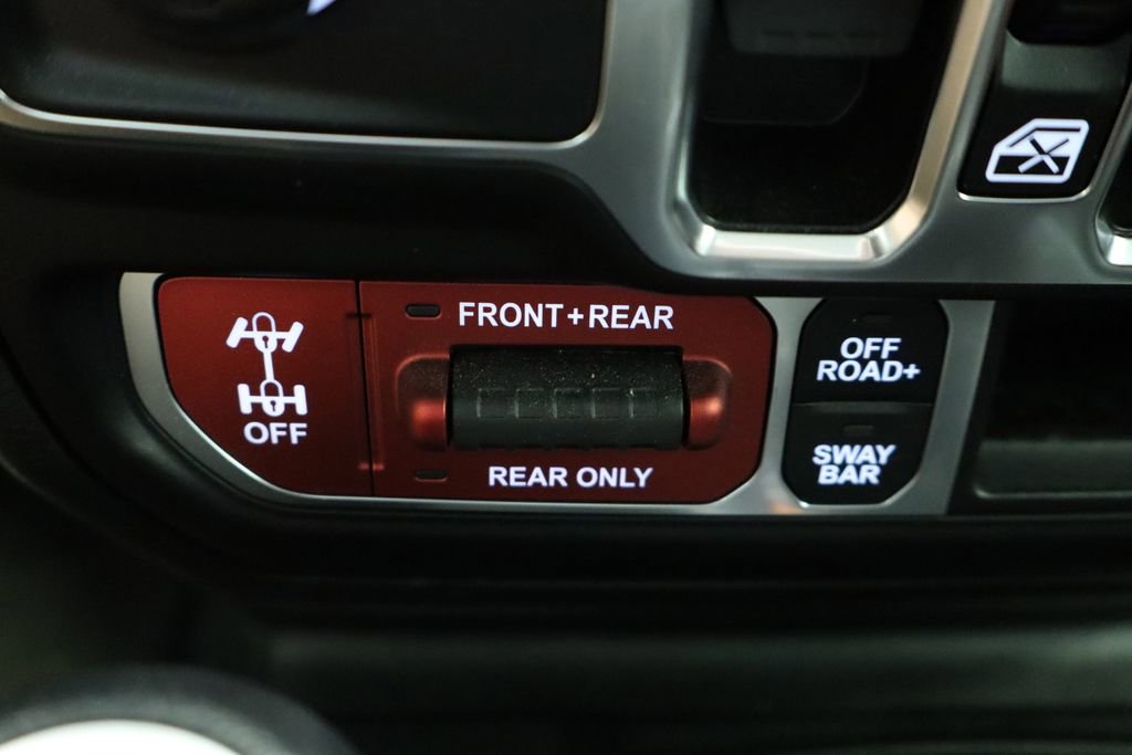 Thumbnail: 2023 Jeep Gladiator - 43