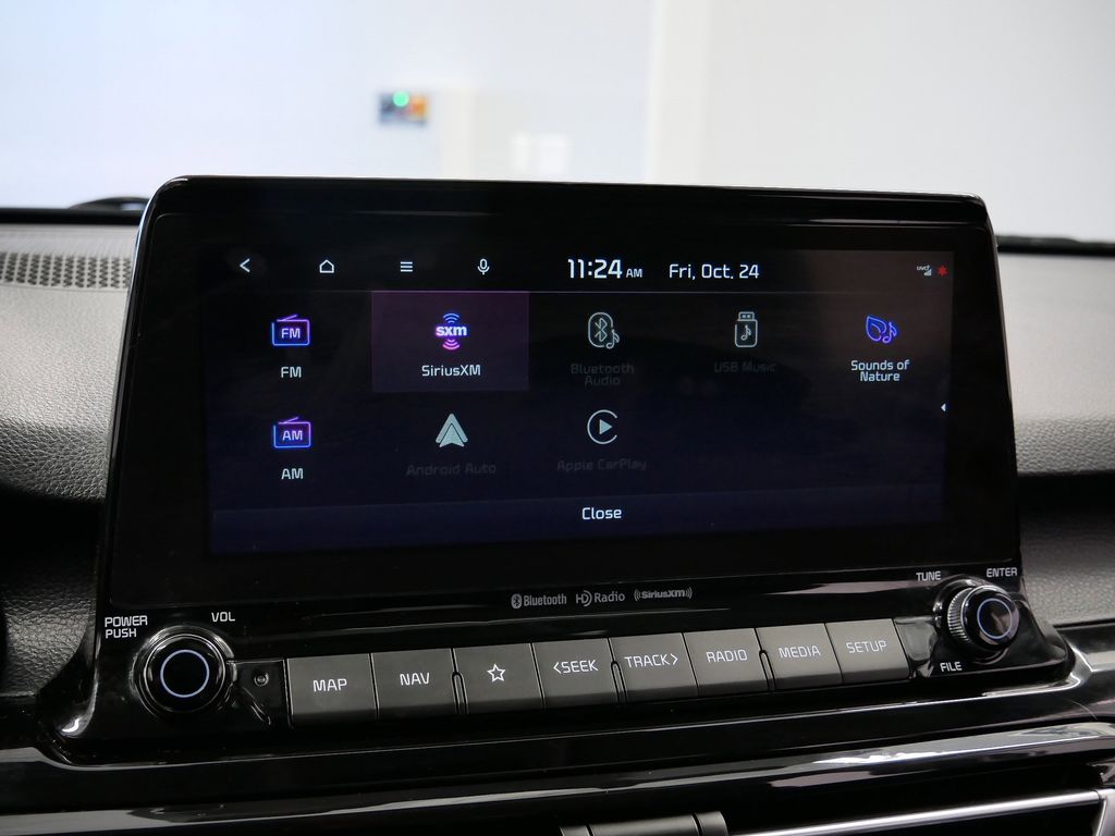 Thumbnail: 2022 Kia Seltos - 32