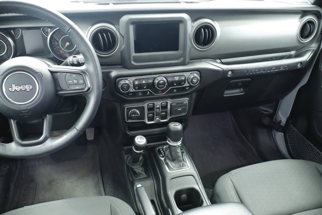 Thumbnail: 2023 Jeep Wrangler - 25