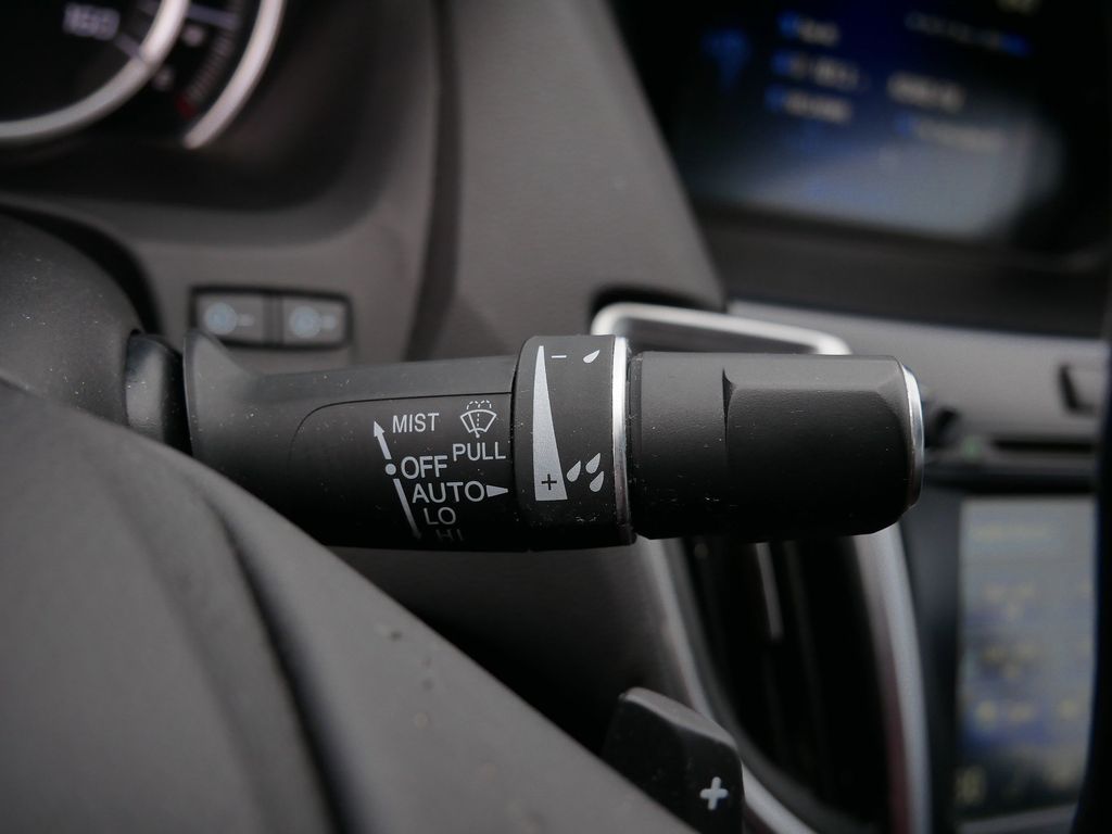 Thumbnail: 2015 Acura TLX - 24