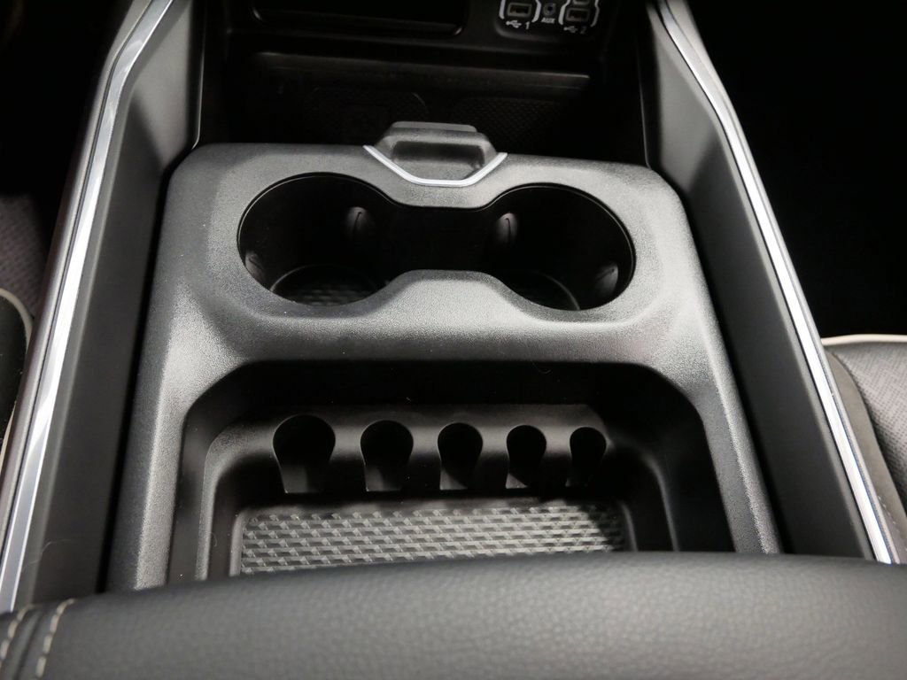 Thumbnail: 2023 RAM 1500 - 38