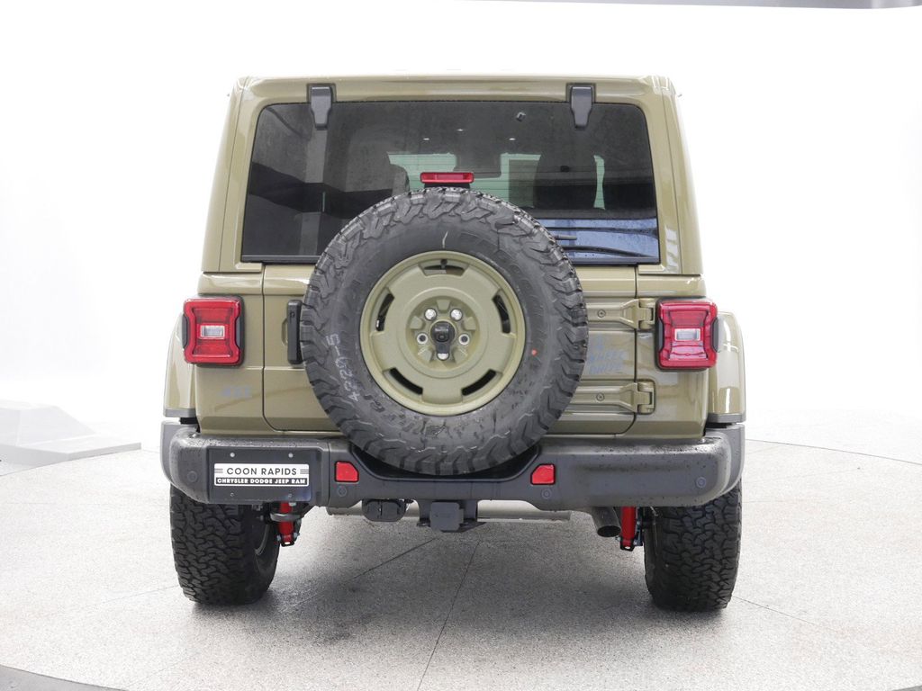 2025 Jeep Wrangler Willys Wheeler 9