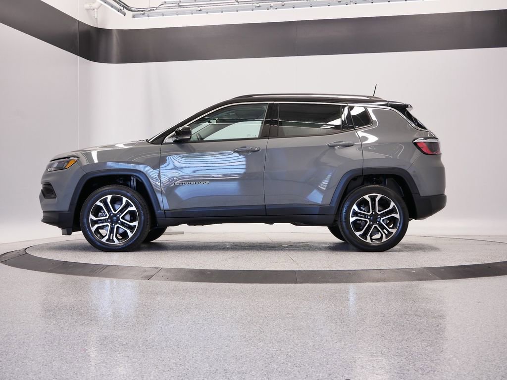 Thumbnail: 2022 Jeep Compass - 44