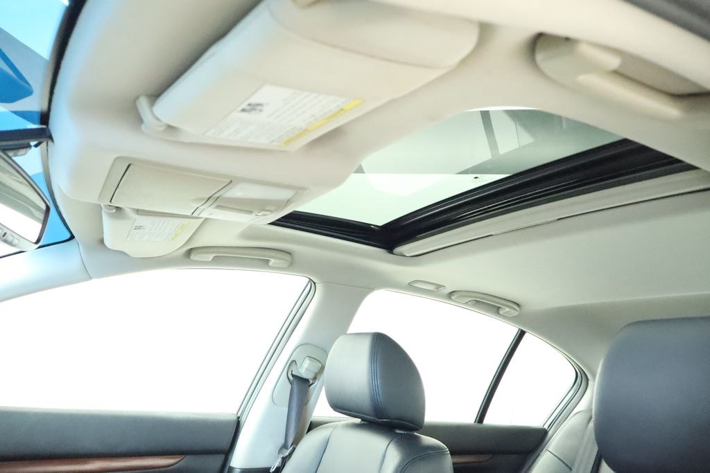 Thumbnail: 2009 INFINITI G37 - 42