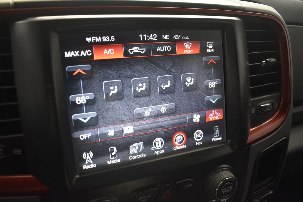 Thumbnail: 2017 RAM 1500 - 33