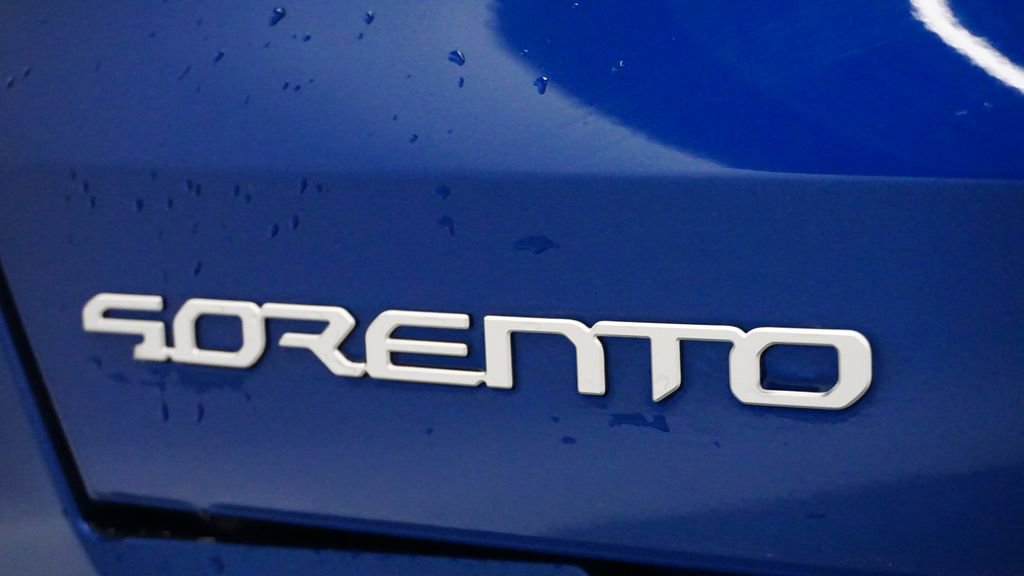 Thumbnail: 2023 Kia Sorento - 17