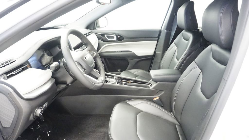 Thumbnail: 2026 Jeep Compass - 30