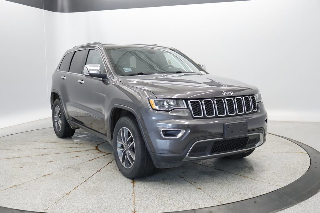 Thumbnail: 2020 Jeep Grand Cherokee - 10