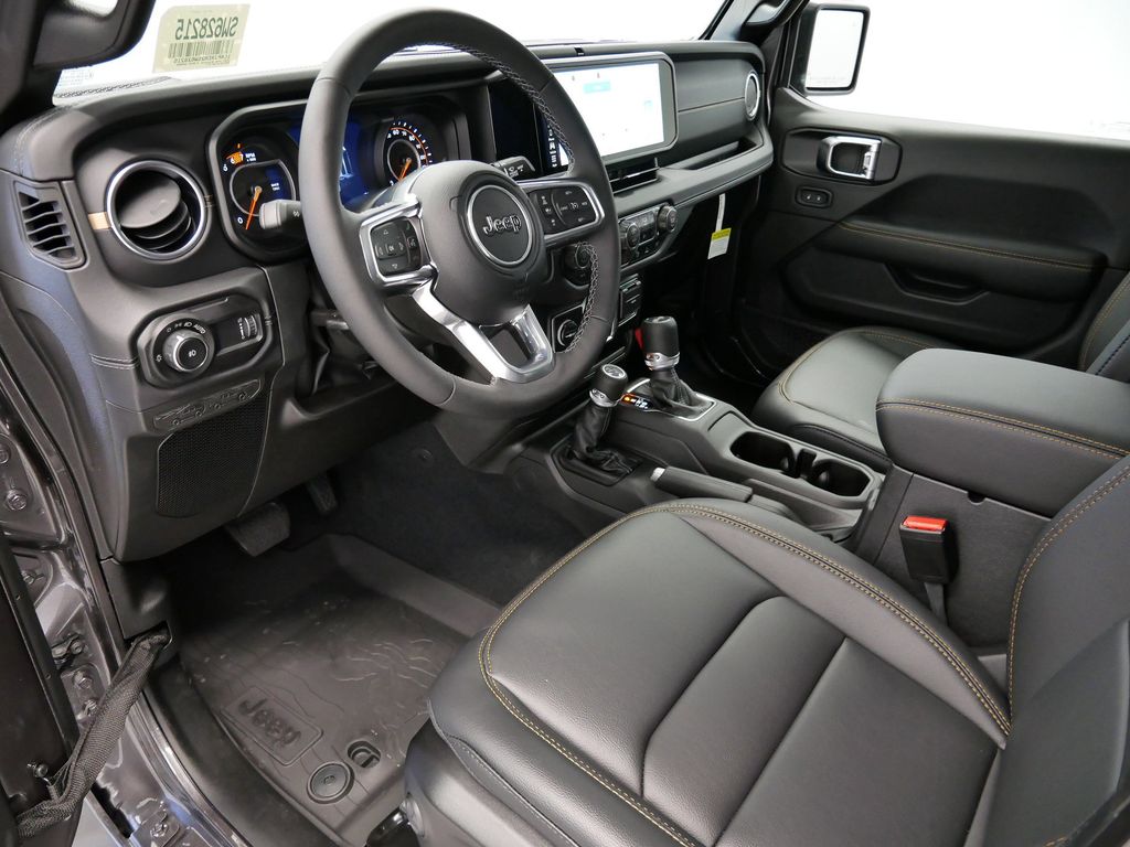 Thumbnail: 2025 Jeep Wrangler - 2