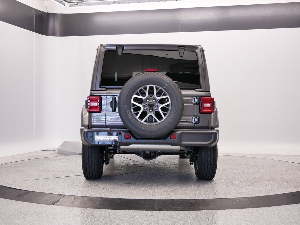 Thumbnail: 2025 Jeep Wrangler - 45