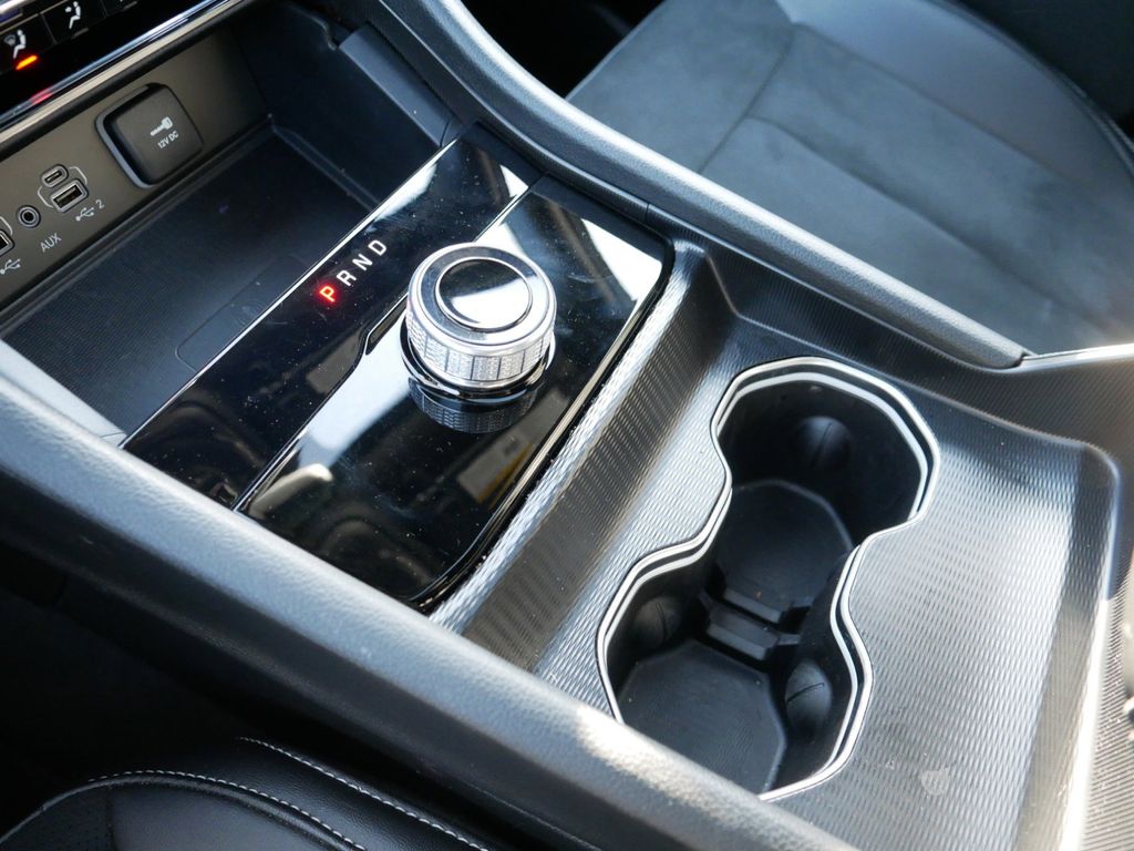 Thumbnail: 2024 Jeep Grand Cherokee - 49