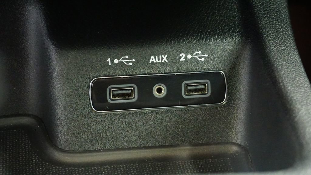 Thumbnail: 2019 Dodge Durango - 32