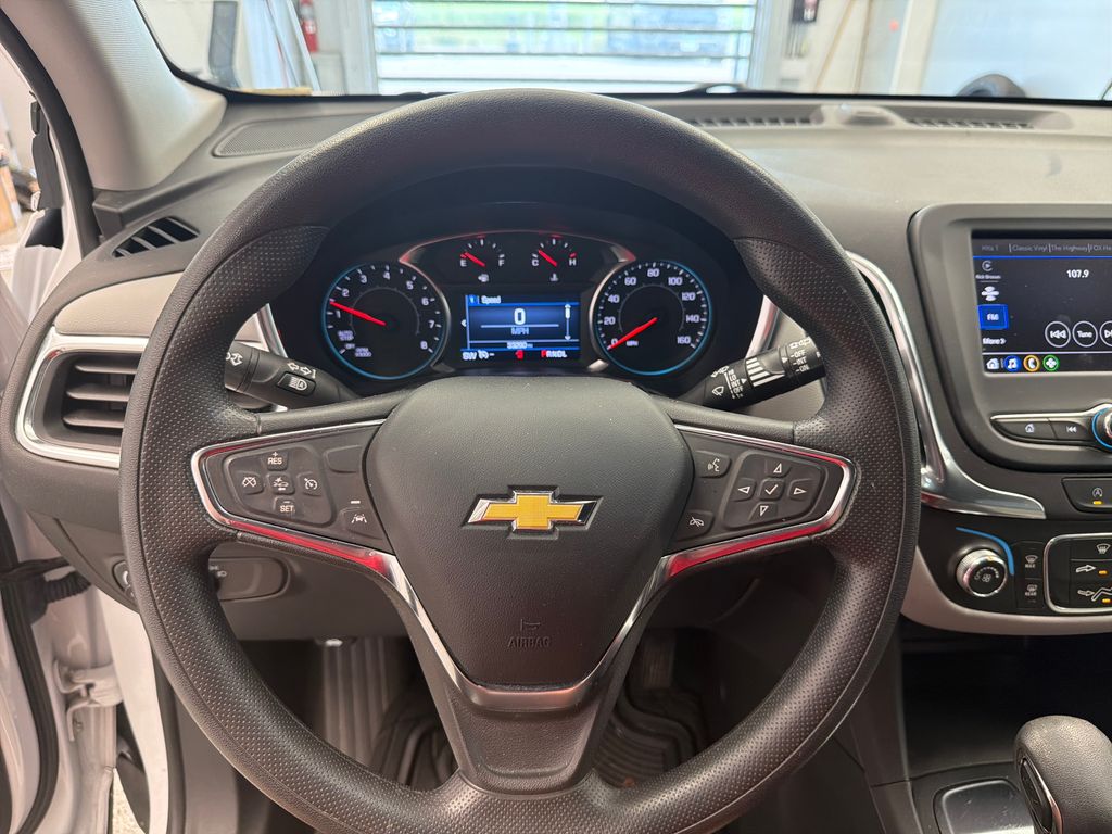 Thumbnail: 2023 Chevrolet Equinox - 22